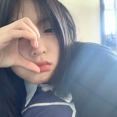 2023最火的头像女生款高清图片大全(共24张)