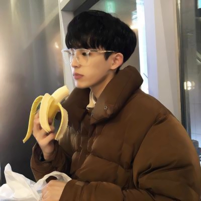 帅气阳光男孩微信头像(精选30张)