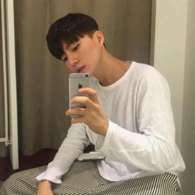 帅气阳光男孩微信头像(精选30张)