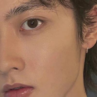 帅气阳光男孩微信头像(精选30张)