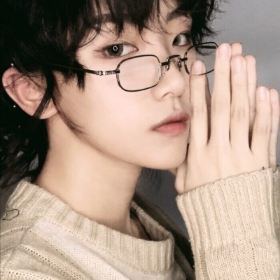 帅气阳光男孩微信头像(精选30张)