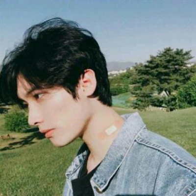 帅气阳光男孩微信头像(精选30张)