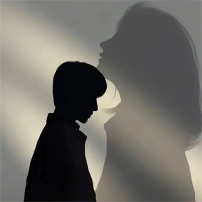 高级情侣头像一人一张(优选22张)