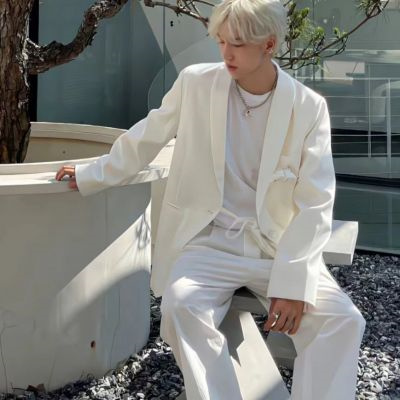 高级情侣头像一人一张(优选22张)