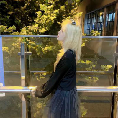 微信情头情侣一人一张(优选22张)