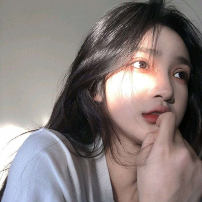 霸气高冷女孩头像图片(共24张)