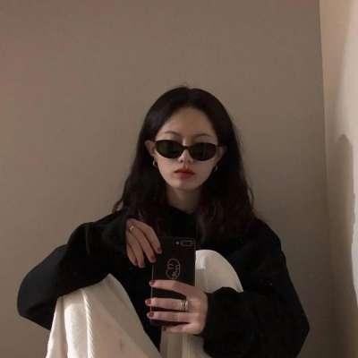 霸气高冷女孩头像图片(共24张)