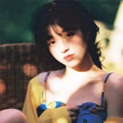 文艺清新干净的女生头像(优选24张)