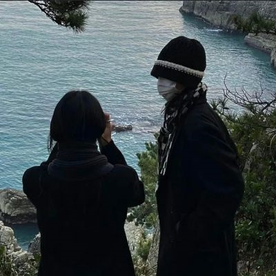 2023高级感不俗气的情侣头像(精选16张)