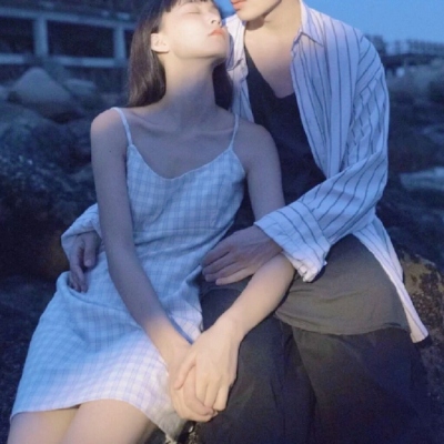 甜蜜情侣头像 一男一女情头(优选24张)