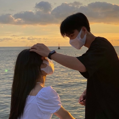 甜蜜情侣头像 一男一女情头(优选24张)