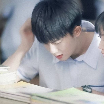 甜蜜情侣头像 一男一女情头(优选24张)