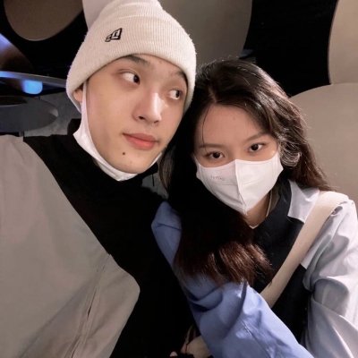 甜蜜情侣头像 一男一女情头(优选24张)