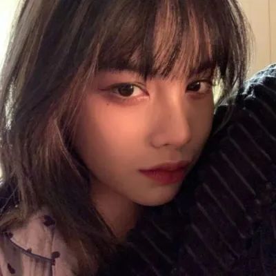 2023气质女头像高清图片(共22张)