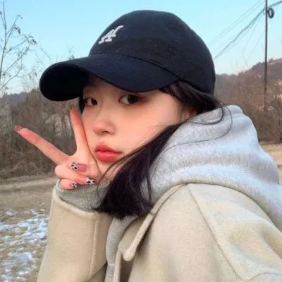 清纯气质女头像图片(24张)