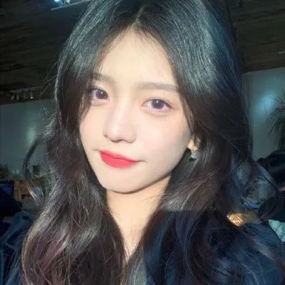 清纯气质女头像图片(24张)