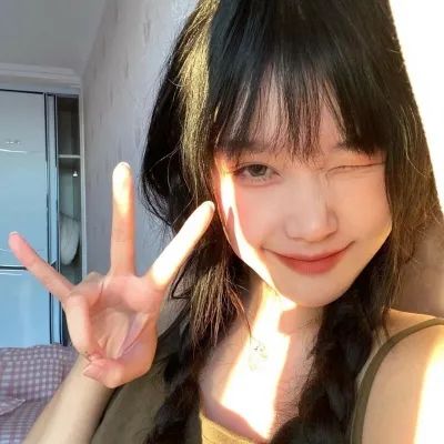 清新文艺女青年的头像(优选24张)