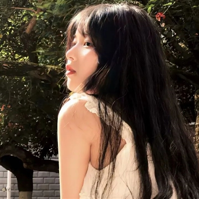 高级质感的女生头像(共24张)