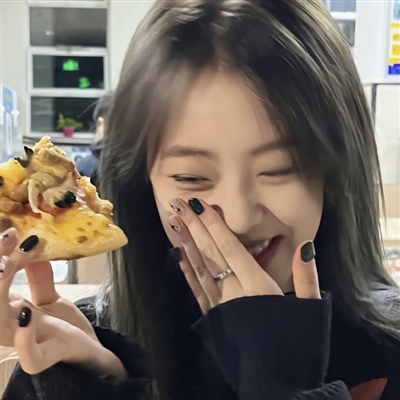 高级质感的女生头像(共24张)