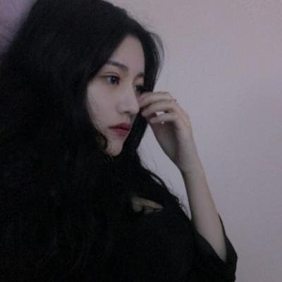 黑色高清头像女生头像(优选24张)