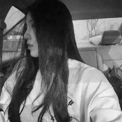 黑色高清头像女生头像(优选24张)