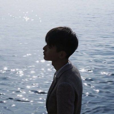 男生暗系帅气头像图片(精选20张)