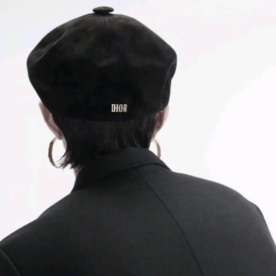 男生暗系帅气头像图片(精选20张)