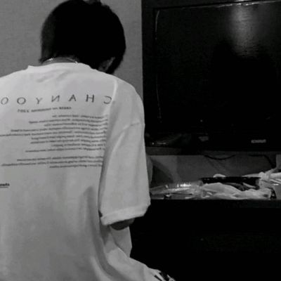 男生暗系帅气头像图片(精选20张)