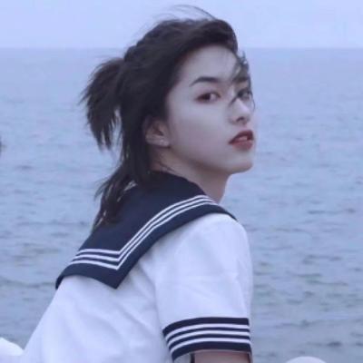 2023情侣头像 一男一女情头(共24张)