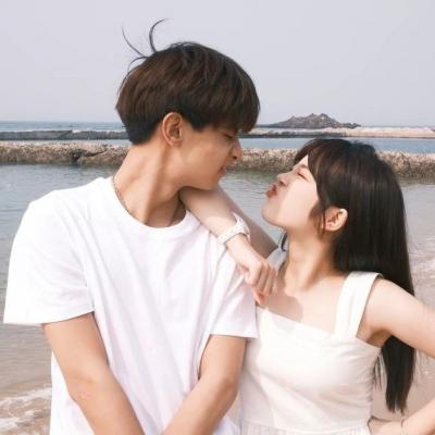 2023情侣头像 一男一女情头(共24张)