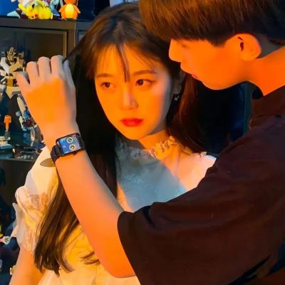 2023情侣头像 一男一女情头(共24张)