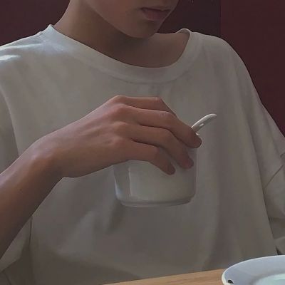 又霸气又高冷的男生头像(精选32张)