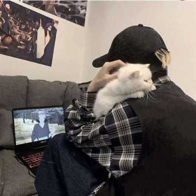 又霸气又高冷的男生头像(精选32张)