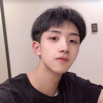 英俊潇洒帅气微信头像(精选32张)