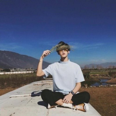 英俊潇洒帅气微信头像(精选32张)