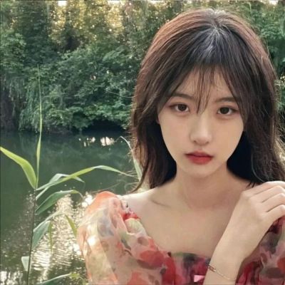 可爱意境小清新的qq女生头像图片(共24张)