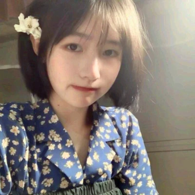 高清好看的女生头像自然清纯图片大全(共22张)