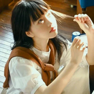 高清好看的女生头像自然清纯图片大全(共22张)