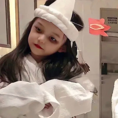 高清好看的女生头像自然清纯图片大全(共22张)