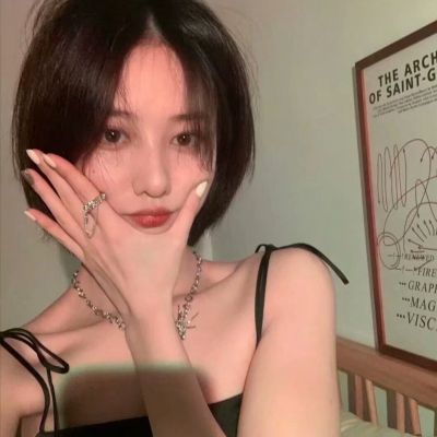 头像森系女生唯美图片(优选24张)