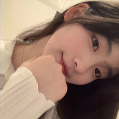 好看的长发女生头像(优选22张)