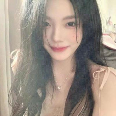 好看的长发女生头像(优选22张)