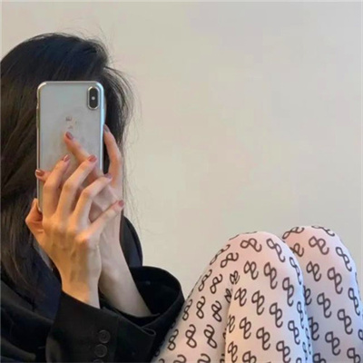 好看的高清头像女气质图片大全(精选16张)