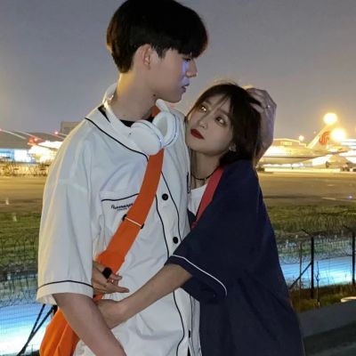 2023超甜超宠溺情侣头像(共20张)