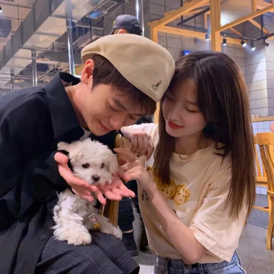 温柔宠溺的情侣头像(18张)