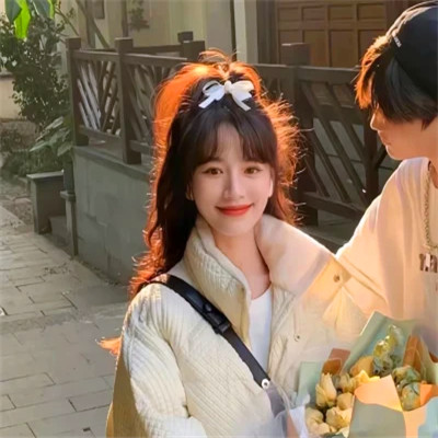 温柔宠溺的情侣头像(18张)