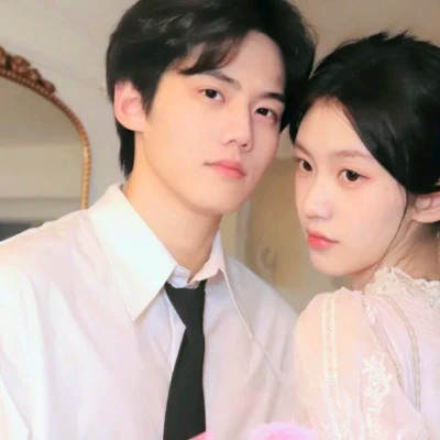 温柔宠溺的情侣头像(18张)