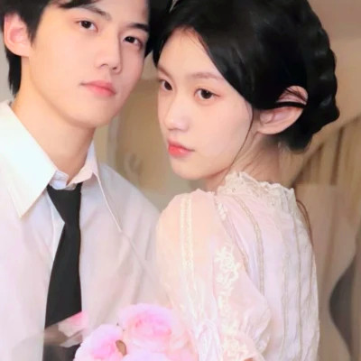 温柔宠溺的情侣头像(18张)