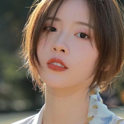 很唯美又很有高级的美女好看头像图片(22张)