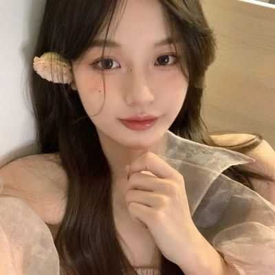 很唯美又很有高级的美女好看头像图片(22张)